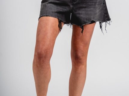 Daze knockout high rise shorts night life