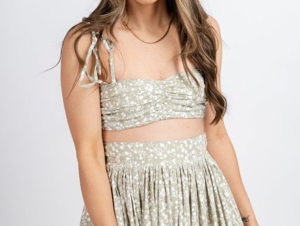 Floral crop top sage