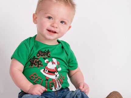 KIDS Don't stop believing onesie green