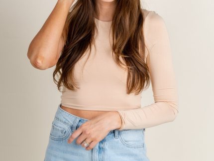 One shoulder crop top nude